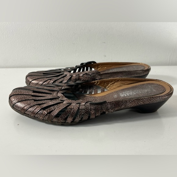 Aquatalia Womens Size 7.5 Slip On Mules Wedge Heel Strappy Designer - Picture 3 of 9